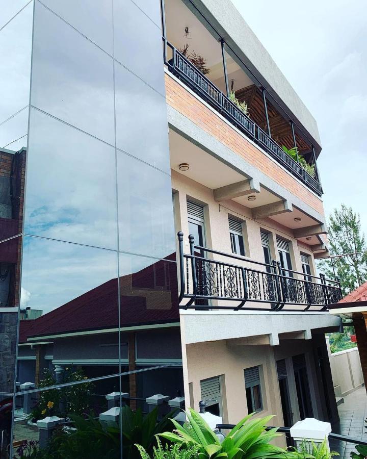 Ally Ngali Motel Kigali Bagian luar foto